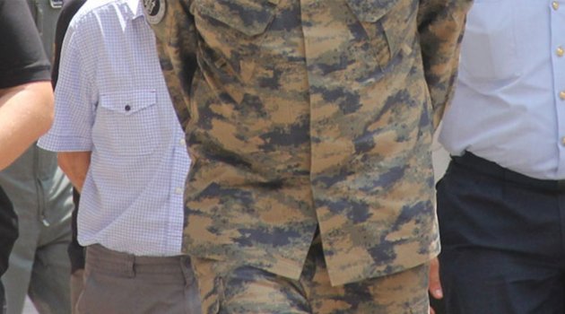 Darbeci askerlerin cebinden FETÖ liderinin okuduğu dolarlar çıktı