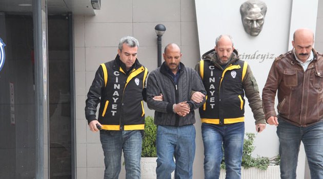 Dedikodu çıkarttı diye ablasını öldürdü