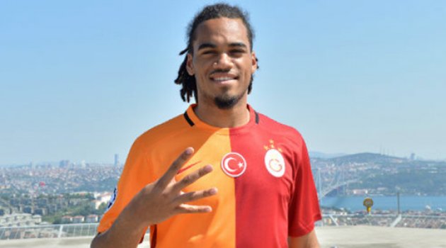 Denayer artık Aslan!