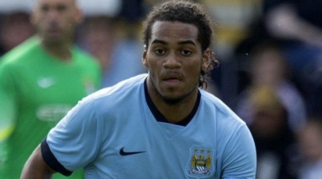 Denayer İngiltere'ye döndü