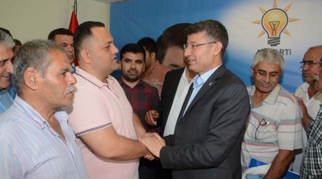 Dershane öğretmenleri de AK Parti’ye katıldı