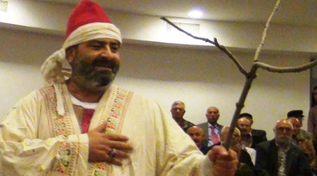 Derviş sizleri bekliyor