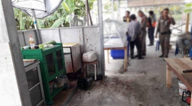 Devamlı  müşteriyi  öldürüp  yemek  yaptı