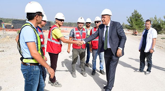 Devlet Bahçeli Köprüsü’nde çalışmalar sürüyor