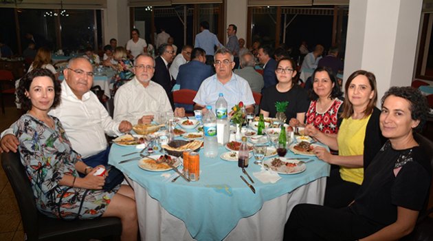 Diş Hekimleri iftar yemeğinde buluştu