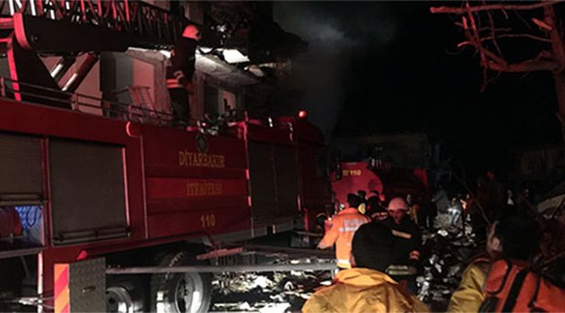 Diyarbakır'da hain saldırılar: 5 ölü, 39 yaralı