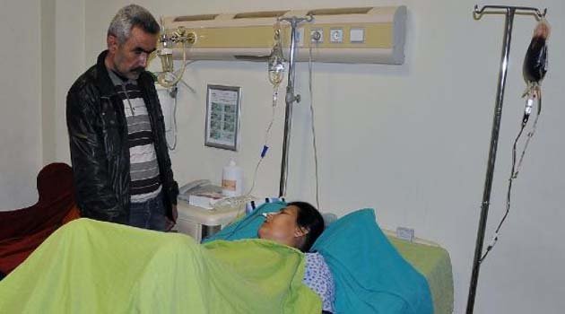 Doğumda karında unutulan sargı bezine suç duyurusu