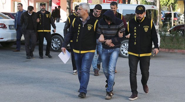 Doktoru dolandıran 4 kişi yakalandı