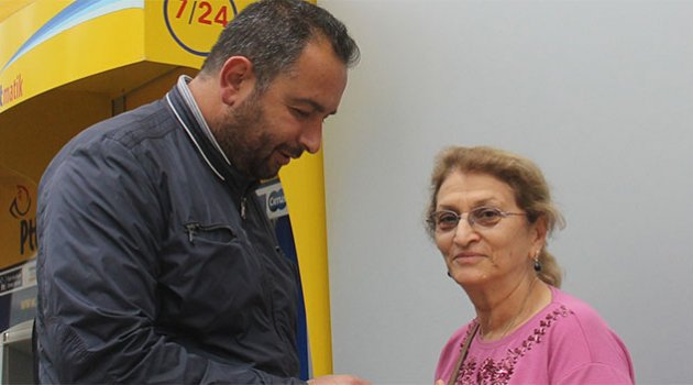 Dolandırıcılara verdiği evini kredi çekip geri alacak