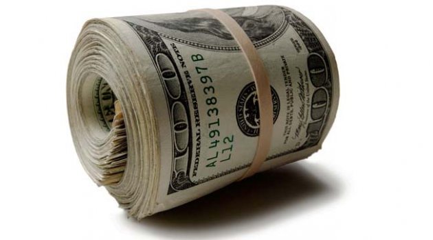 Dolar bir rekor daha kırdı