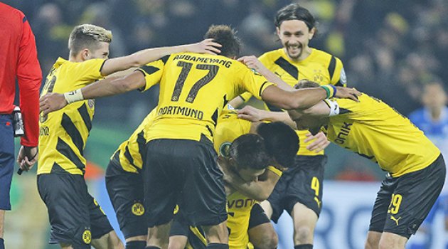 Dortmund uzatmada güldü