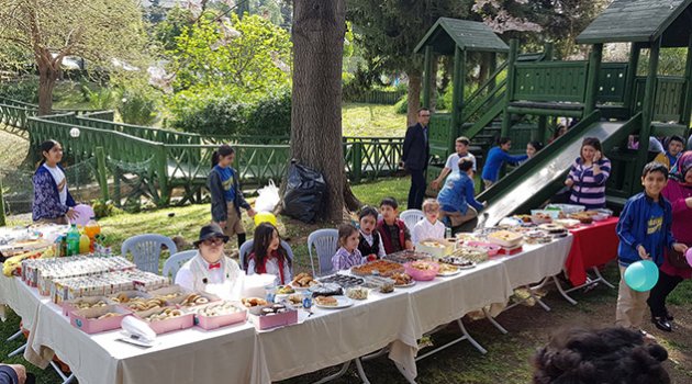 Down sendromlu çocuklar moral depoladı
