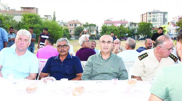 Dualar şehit Öztürk için