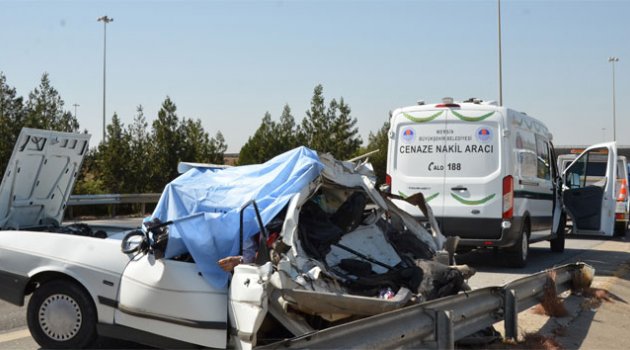 Düğün dönüşü kaza: 2 ölü, 3 yaralı