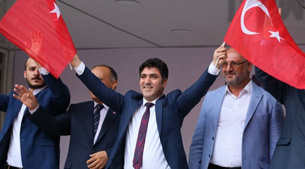 Dünya durdukça bu millet var olacak’