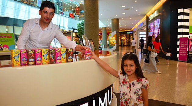 Dünya Süt Günü’nde Miniklere Süt İkramı