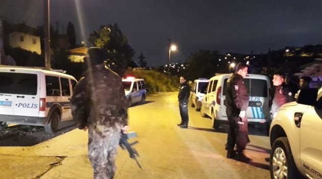 “Dur” ihtarına uymayıp polise ateş açtı