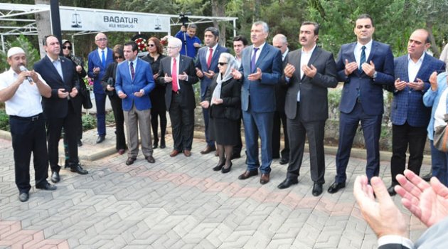 Ege Bağatur anıldı