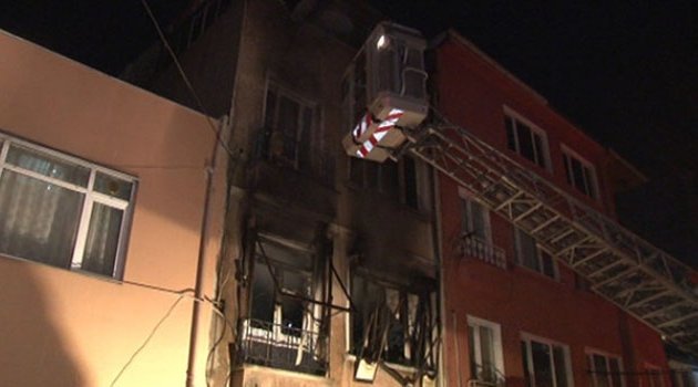 Elektrikli ısıtıcı yangına sebep oldu! 2 ölü 1 yaralı