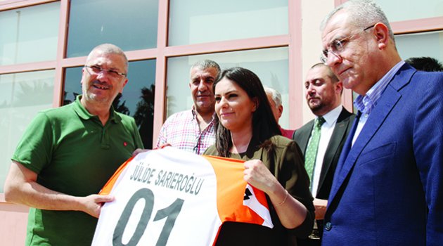 ‘Elimizi taşın  altına koyacağız’
