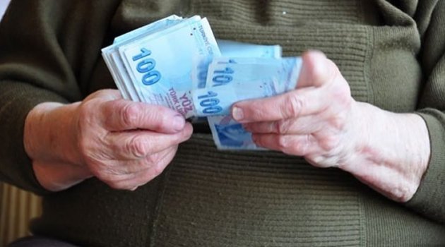 Emekli maaşlarına 'ek ödeme' zammı mı gelecek?