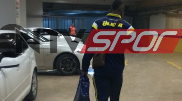 Emenike stattan ayrıldı!