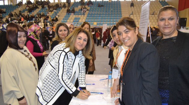 Emine Karaköse; Kadınlar her kademede daha fazla yer almalı