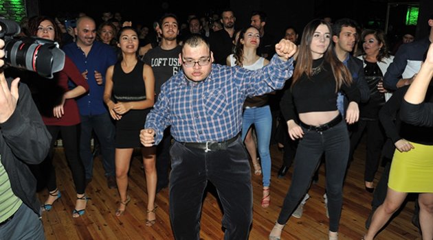 Engelleri aşmak için dans ettiler