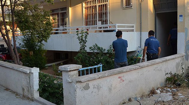 Engelli şahıs evinde ölü bulundu