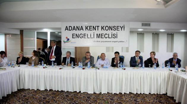 Engelsiz Adana yolunda vekiller konuşuyor