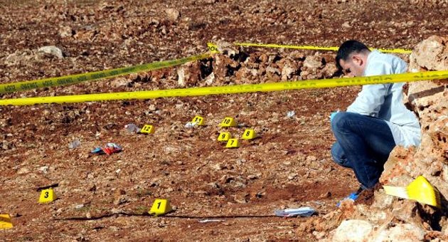 Ensesinden vurulan polis ağır yaralandı