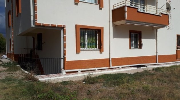 Eşi ve ailesine bıçakla saldırdı! 5 yaralı