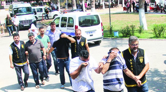 ‘Eşime neden bakıyorsun’ dediği için öldürülmüş