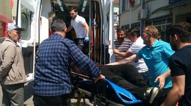 Eşinden şikayetçi olmaya gitti baygınlık geçirdi