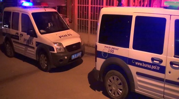 Eşinin arkadaşını bıçaklayan kadın teslim oldu