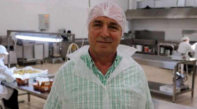 Eşinin ikram etmesiyle başladı fabrika sahibi oldu
