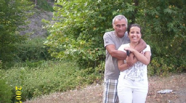 Eşiyle kavgasını ayırmak isteyen 1 komşusunu öldürdü, diğerini yaraladı