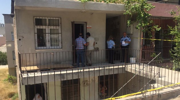 Eski eşini bıçakladı daha sonra tabancayla öldürdü