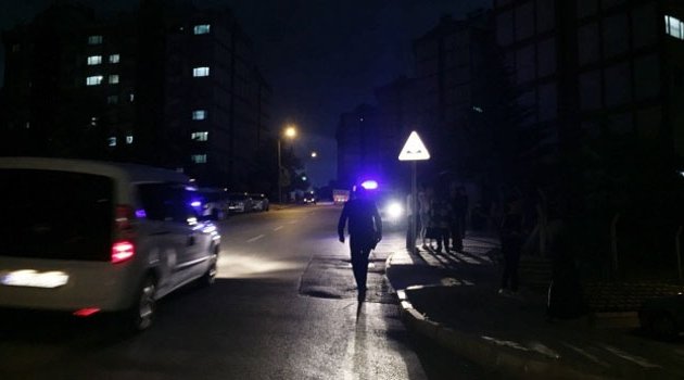 Eski nişanlısını ve kardeşini pompalı tüfekle vurdu