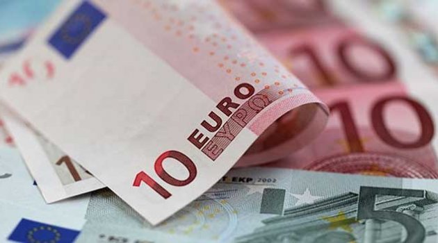 Euro yılın en yüksek seviyesine çıktı