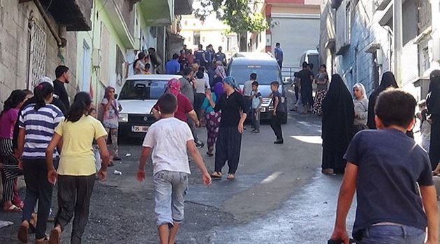 Evine saldıranlara ateş açtı! 1 ölü 7 yaralı