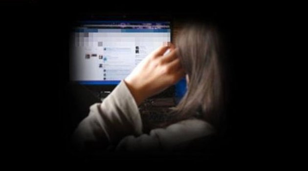 Facebook'ta  çocuğa  cinsel taciz  ve şantaj