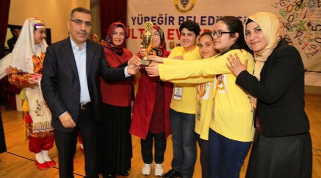Fatih Terim Kültür Evi birinci