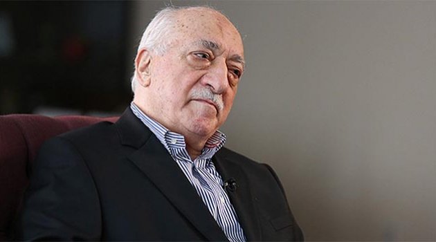 'Fethullah Gülen'in CD'lerini ağlayarak salak gibi izledik'
