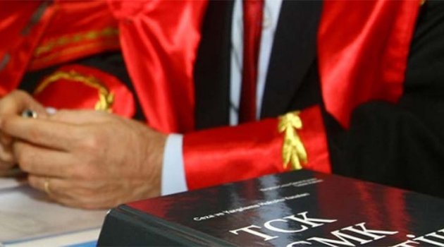 FETÖ sanığı eski hakime 6 yıl 3 ay hapis cezasına mahkum oldu