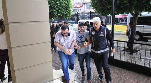 FETÖ'nün hücre evlerinde yakalanan 4 kişi tutuklandı