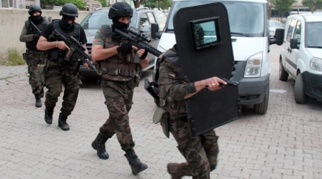 FETÖ'nün TSK ve MİT'teki imamlarına dev operasyon