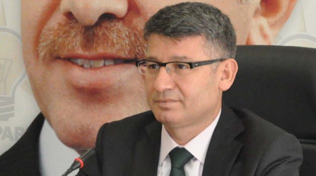 Fikret Yeni’den Başkan Sözlü’ye ‘Haddini bil’ çıkışı