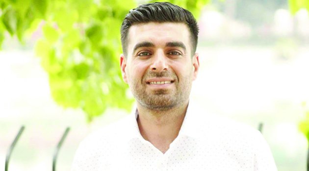 Fırat Toğluk siyasete göz kırptı