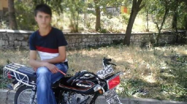 Fırın işçisi genç, çalınan motosikletini arıyor